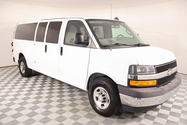 2017 Chevrolet Express 3500 LT 2017 Chevrolet Express 3500 LT