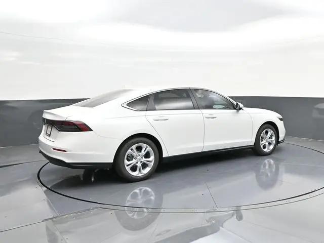2025 Honda Accord Sedan LX