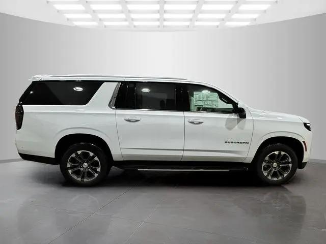 2026 Chevrolet Suburban LS, 4WD