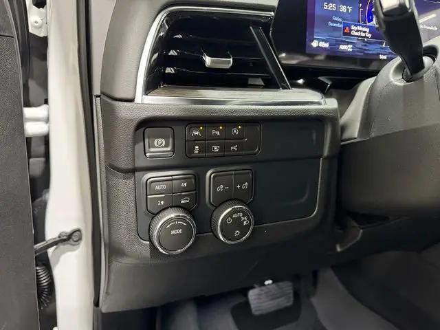 2026 Chevrolet Suburban LS, 4WD