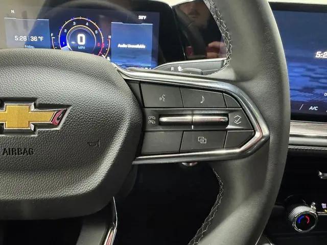 2026 Chevrolet Suburban LS, 4WD