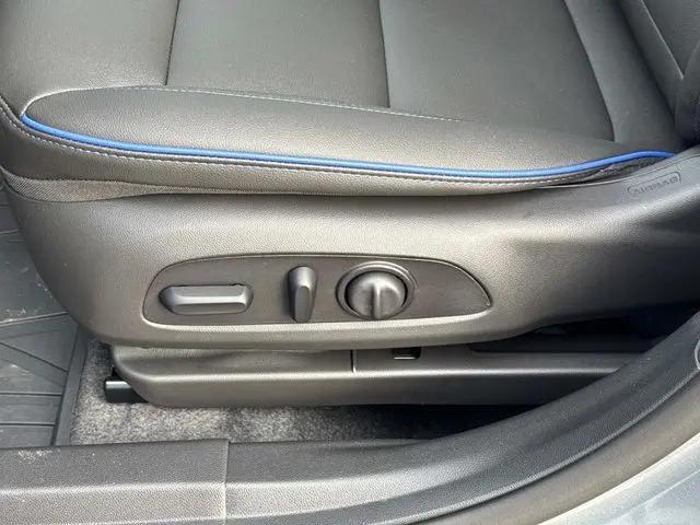 2026 Buick NV Sport Touring FWD