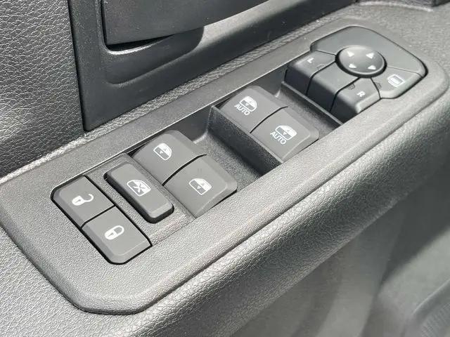 2026 Ram 3500 Tradesman/Big Horn