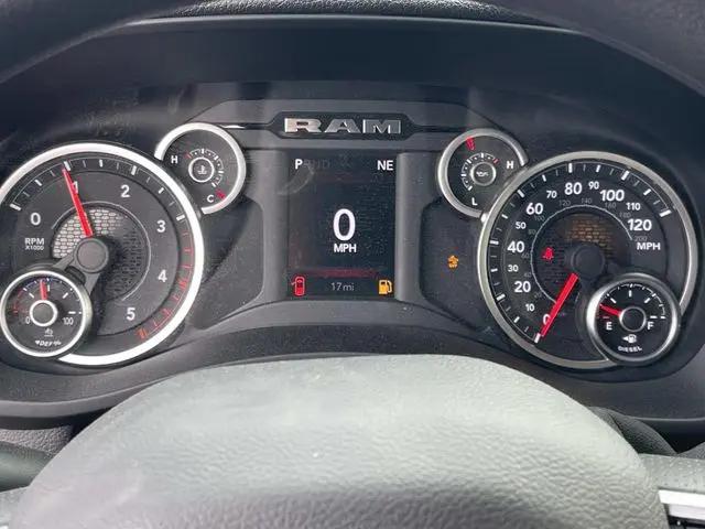 2026 Ram 2500 Tradesman Crew Cab 4x4 8' Box