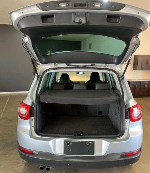 2009 Volkswagen Tiguan SE
