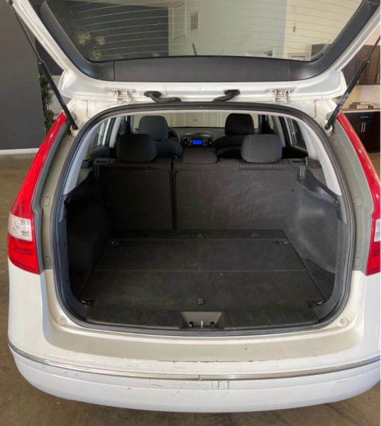 2011 Hyundai Elantra Touring GLS