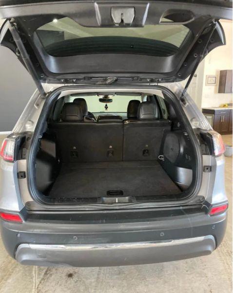 2020 Jeep Cherokee Limited FWD