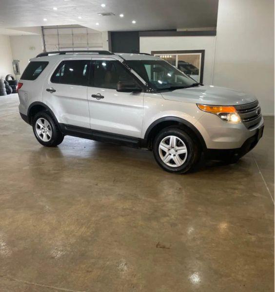 2014 Ford Explorer Base