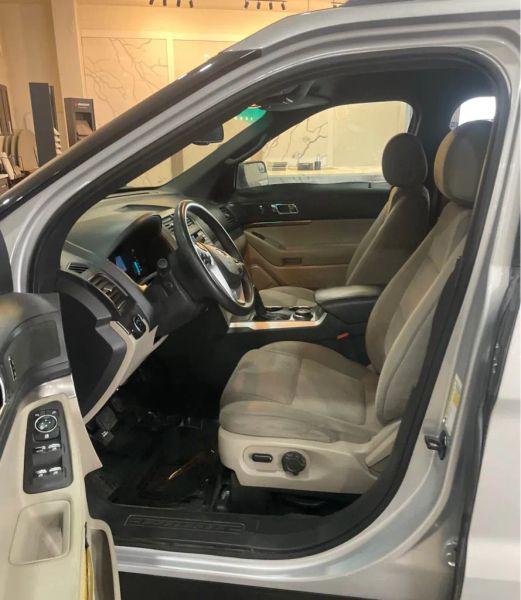2014 Ford Explorer Base