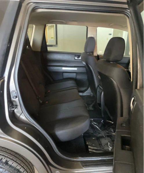 2011 Mitsubishi Endeavor LS