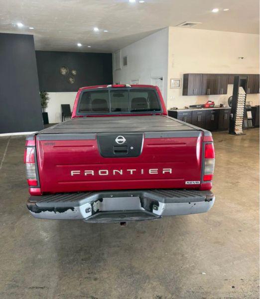 2002 Nissan Frontier Desert Runner XE-V6