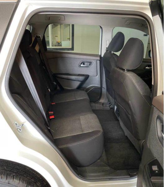 2022 Nissan Rogue SV FWD