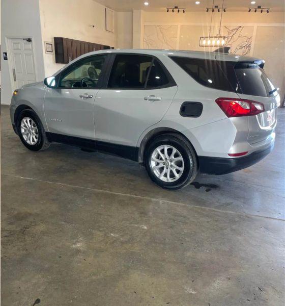 2020 Chevrolet Equinox FWD LS
