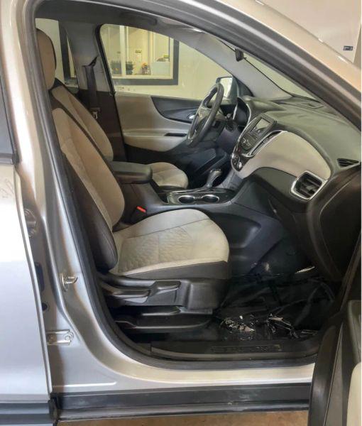 2020 Chevrolet Equinox FWD LS