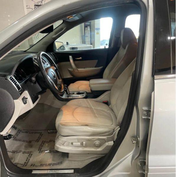 2012 GMC Acadia SLT-2