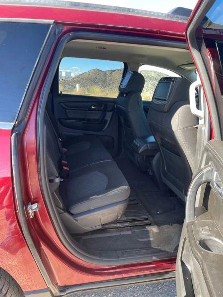 2017 Chevrolet Traverse 1LT