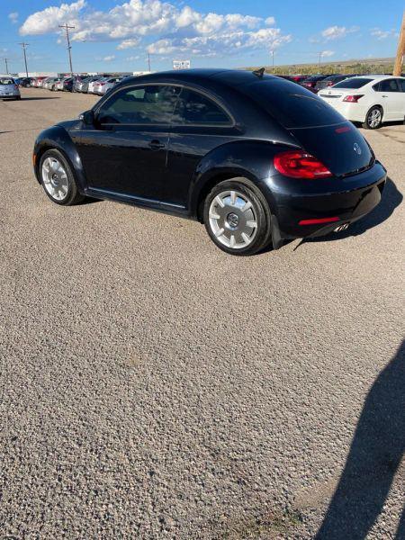 2013 Volkswagen Beetle 2.5L Fender Edition