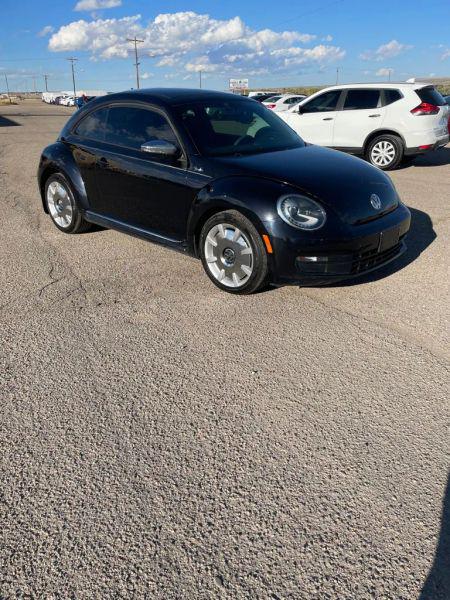 2013 Volkswagen Beetle 2.5L Fender Edition