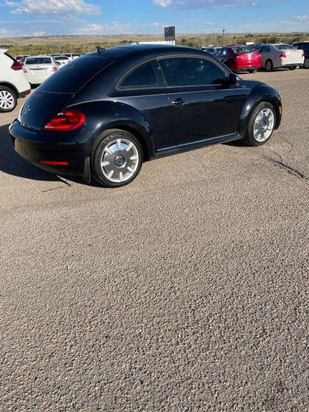 2013 Volkswagen Beetle 2.5L Fender Edition