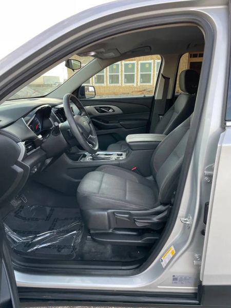 2020 Chevrolet Traverse FWD LS