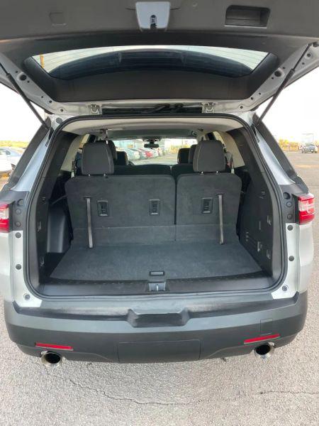 2020 Chevrolet Traverse FWD LS