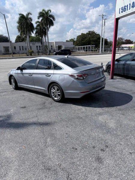 2017 Hyundai Sonata SE