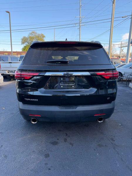 2023 Chevrolet Traverse FWD LT Leather