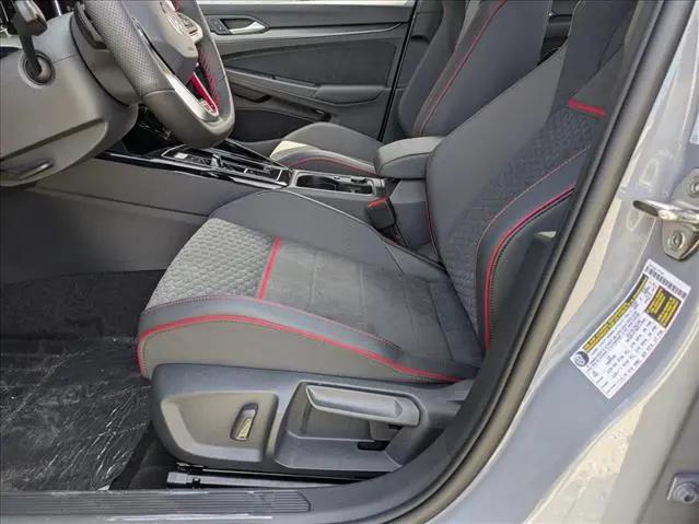 2026 Volkswagen Golf GTI SE