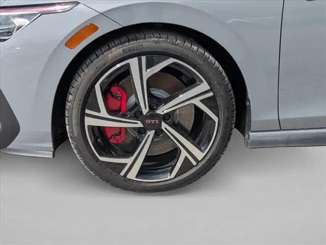 2026 Volkswagen Golf GTI SE