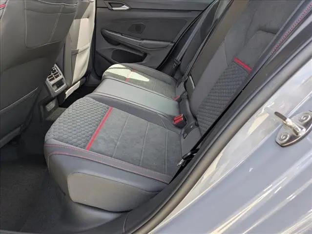 2026 Volkswagen Golf GTI SE