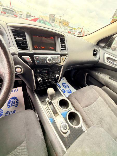 2015 Nissan Pathfinder S