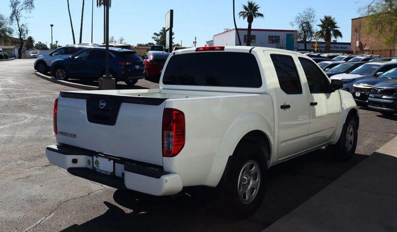 2021 Nissan Frontier Crew Cab S 4x2