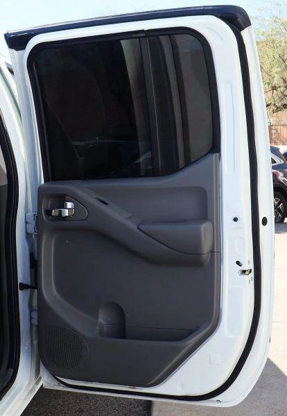 2021 Nissan Frontier Crew Cab S 4x2
