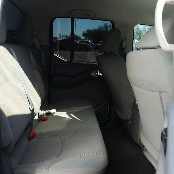 2021 Nissan Frontier Crew Cab S 4x2