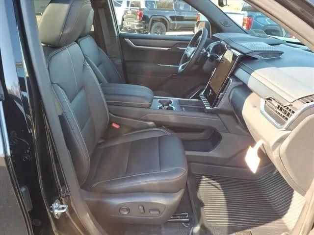 2026 GMC Acadia Elevation AWD
