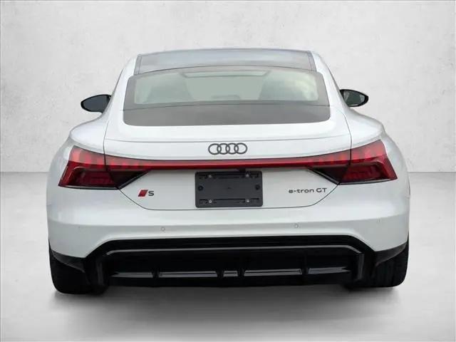 2026 Audi e-tron GT Prestige quattro