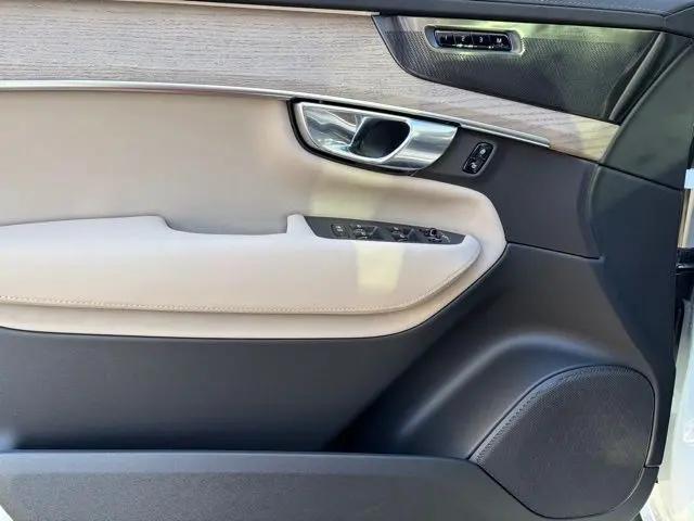 2026 Volvo XC90 Plus, B6 AWD Gas (mild hybrid), Gasoline, Bright, 7 Seats