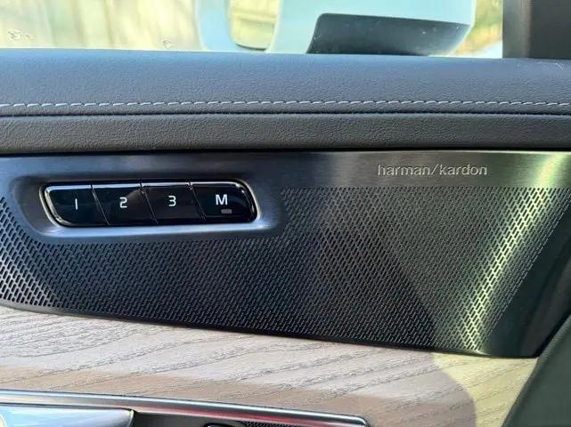 2026 Volvo XC90 Plus, B6 AWD Gas (mild hybrid), Gasoline, Bright, 7 Seats