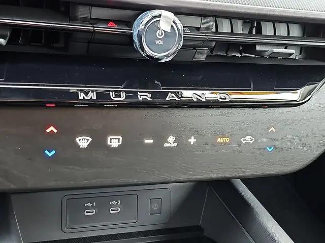 2025 Nissan Murano SV