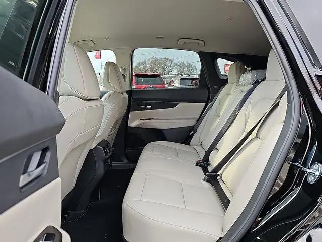 2025 Nissan Murano SV