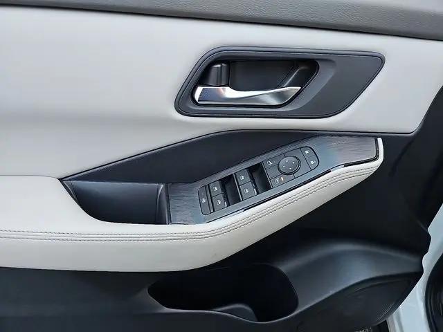 2025 Nissan Rogue SV Intelligent AWD