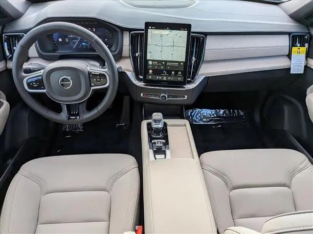 2026 Volvo XC90 Plus, B6 AWD Gas (mild hybrid), Gasoline, Bright, 7 Seats