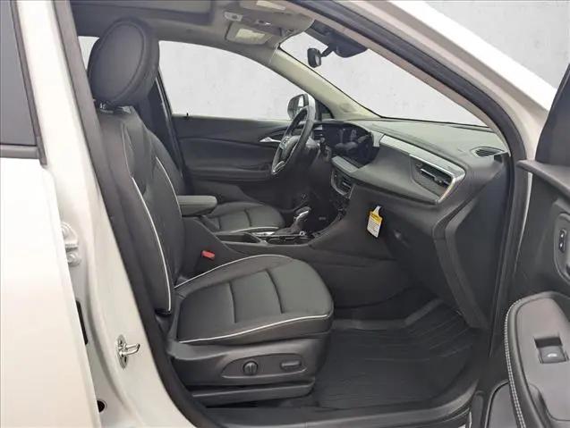 2026 Buick Encore GX Avenir FWD