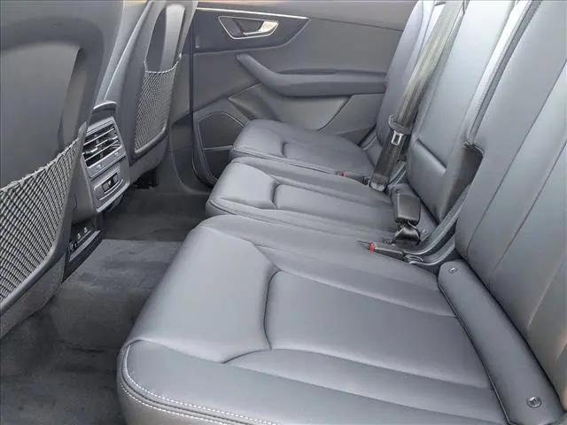 2026 Audi Q7 Premium 45 TFSI quattro tiptronic