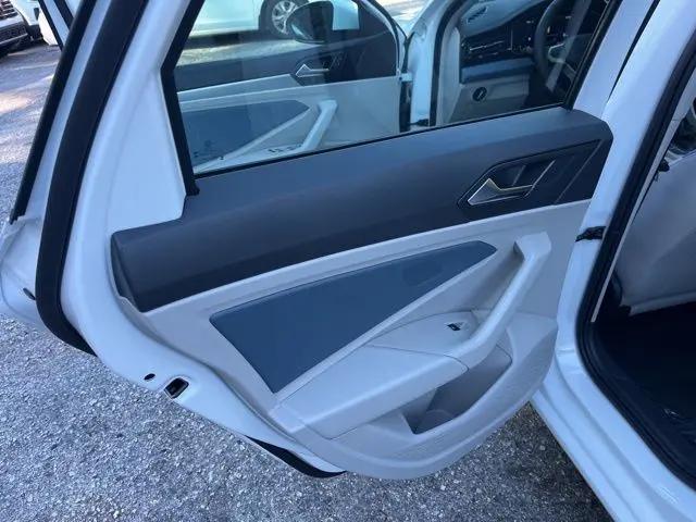 2026 Volkswagen Jetta SE