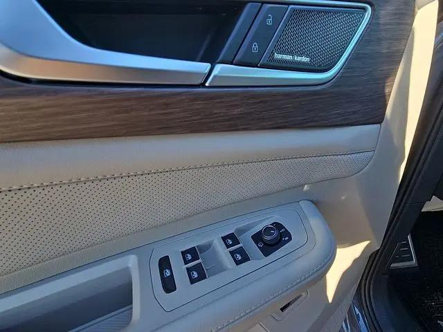 2026 Volkswagen Atlas SEL Premium R-Line