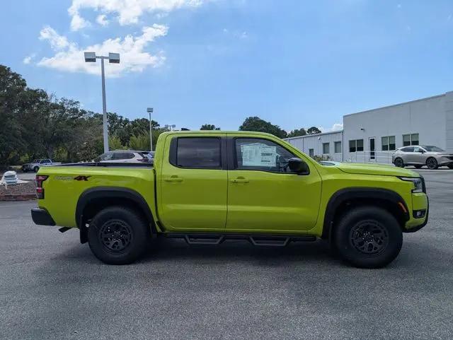 2026 Nissan Frontier Crew Cab PRO-4X 4x4