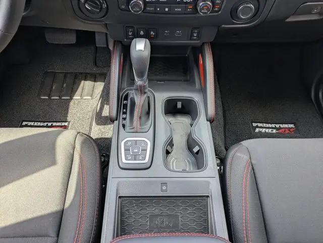 2026 Nissan Frontier Crew Cab PRO-4X 4x4