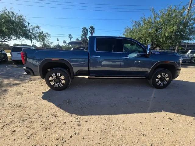 2026 GMC Sierra 2500HD Crew Cab, Standard Bed, Denali, 4WD