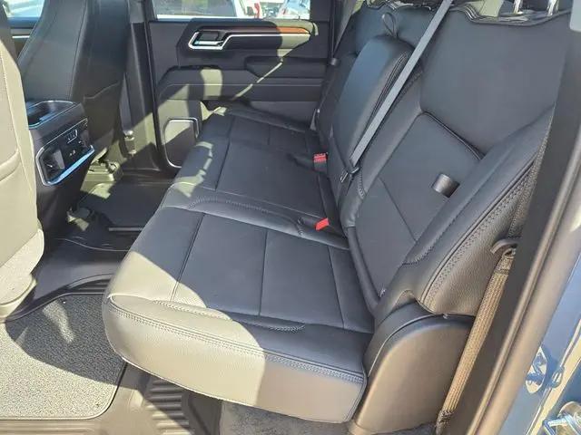 2026 GMC Sierra 2500HD Crew Cab, Standard Bed, Denali, 4WD